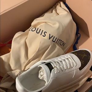 Louis V Rivoli Sneakers